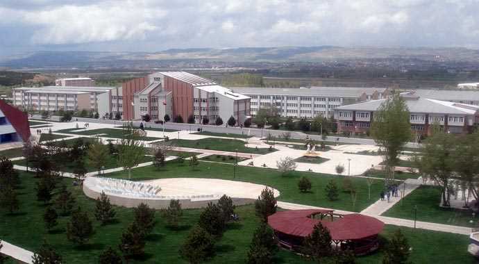 Sivas Cumhuriyet Üniversitesi — fotoğraf 2