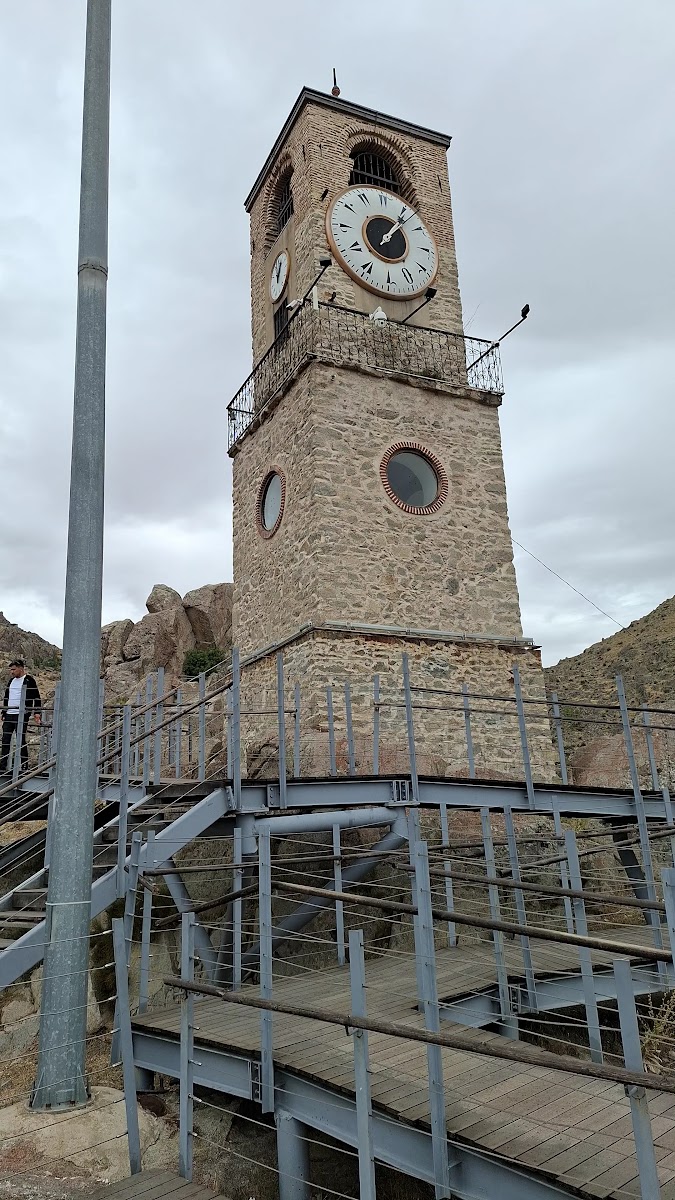 Sivrihisar Saat Kulesi — fotoğraf 3