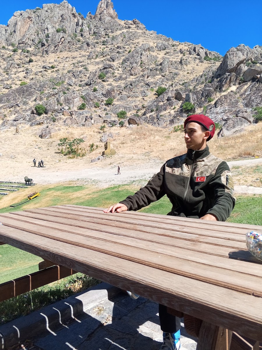 Sivrihisar Tarihi Heykeller Alani — photo 2