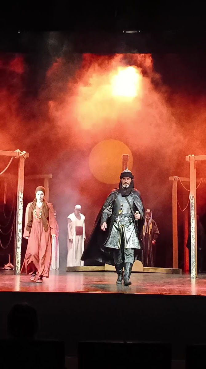 Şəki Dövlət Dram Teatrı — fotoğraf 2