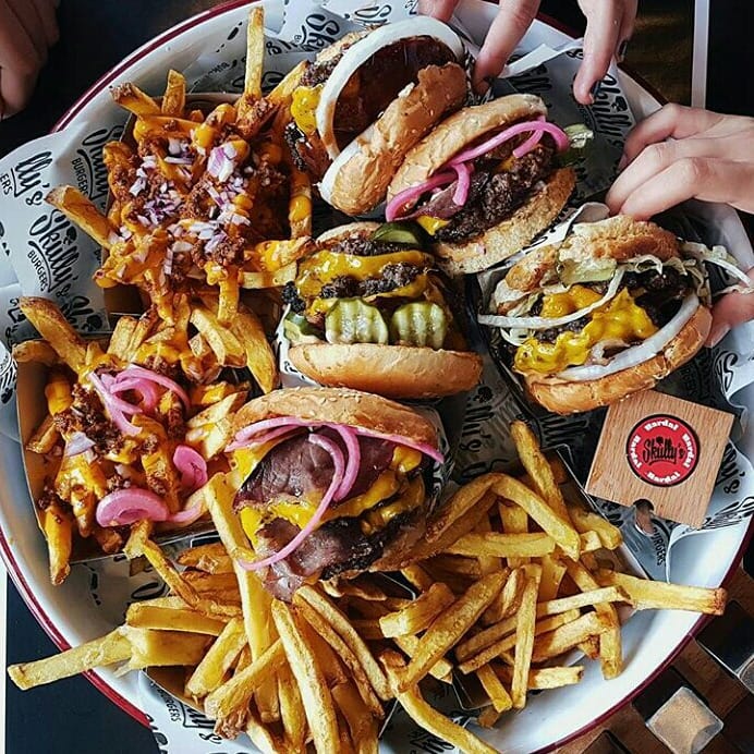 Skully's Burgers — fotoğraf 5