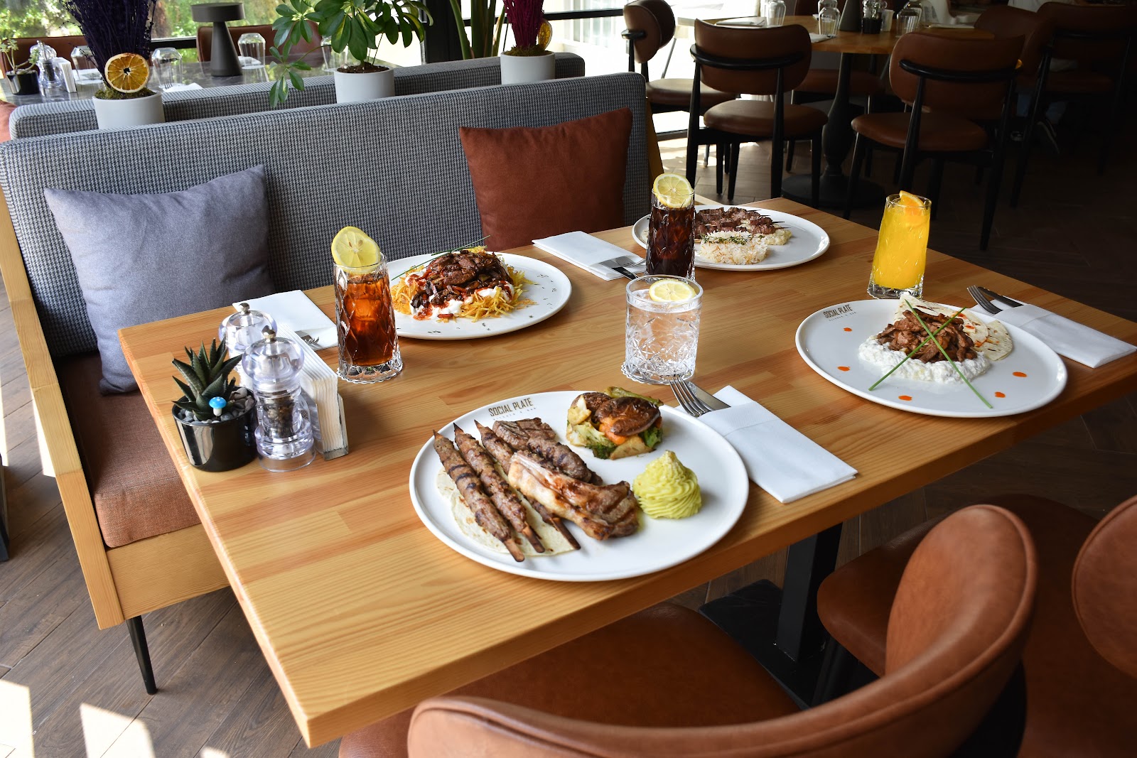 Social Plate — fotoğraf 3