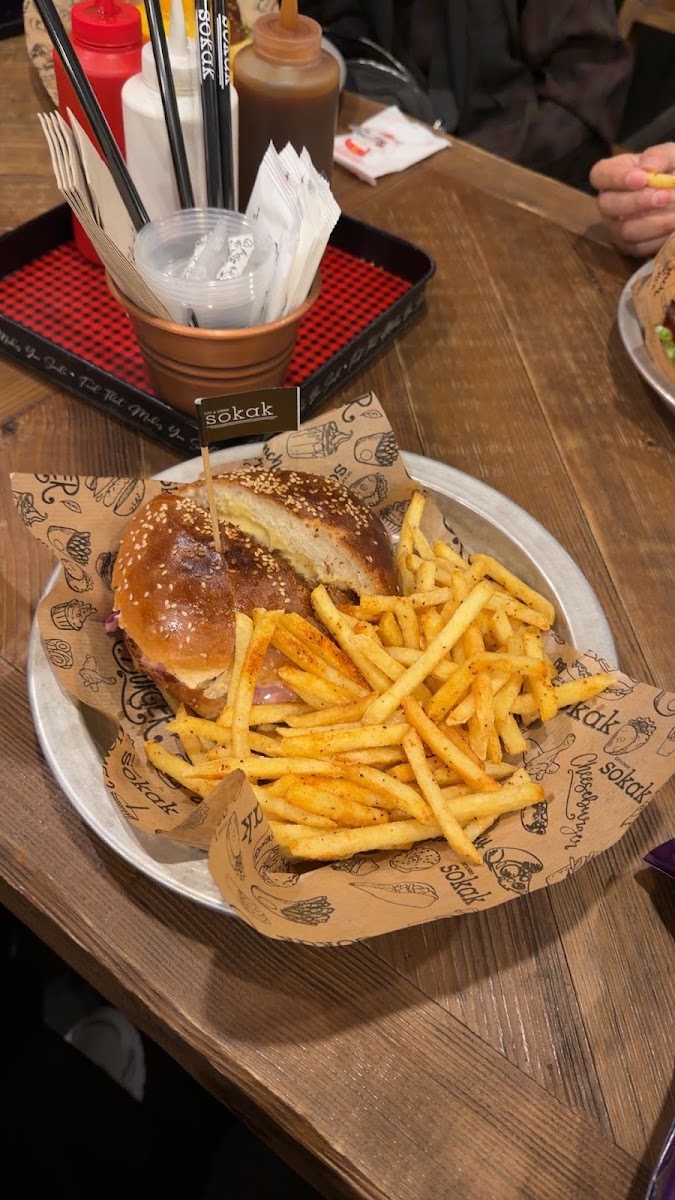 Sokak Eat&Drink (BEŞİRLİ) — photo 2