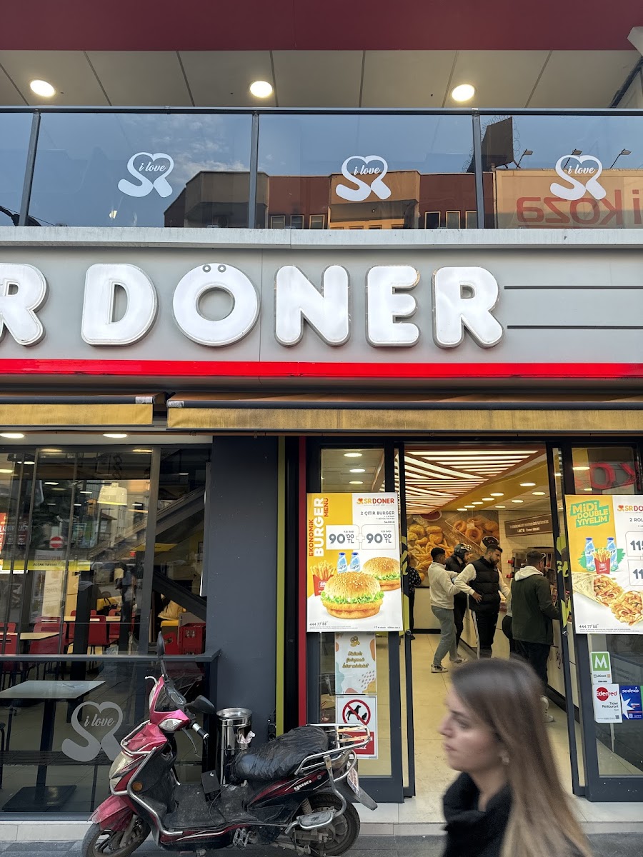 SR DÖNER Mersin Çarşı — fotoğraf