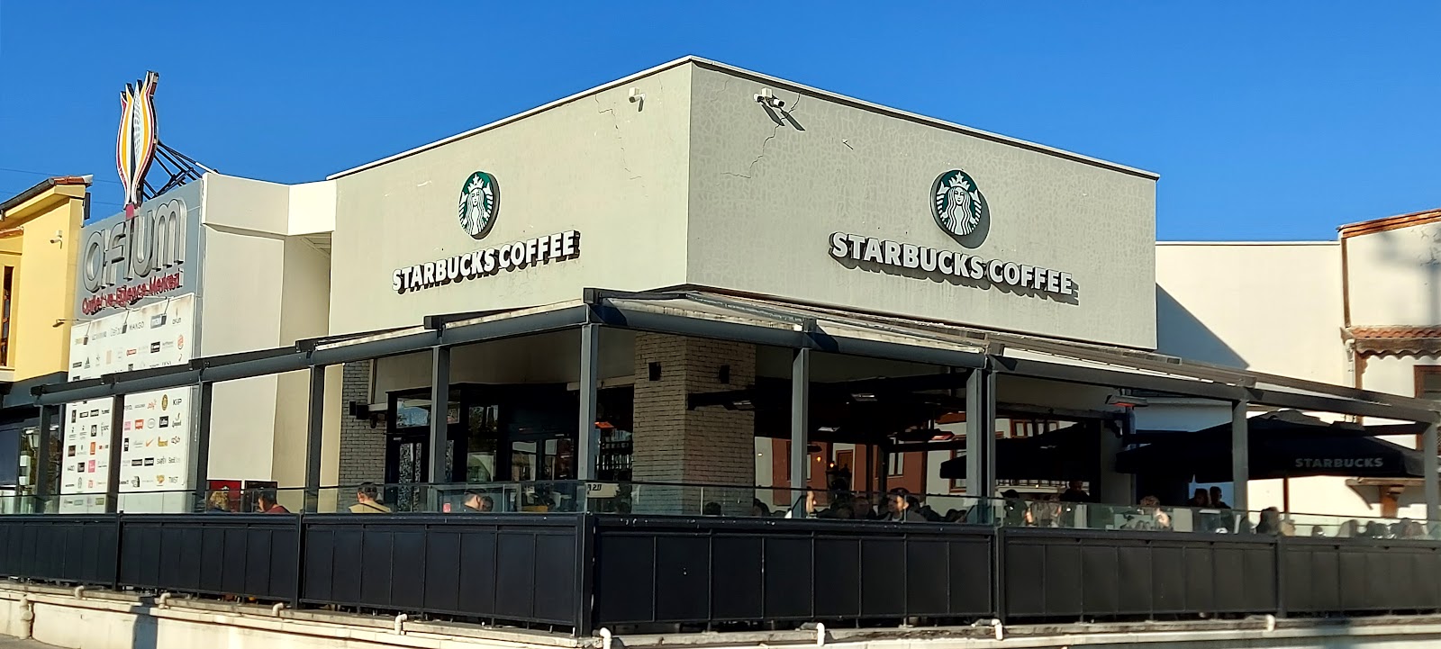 Starbucks — fotoğraf 1