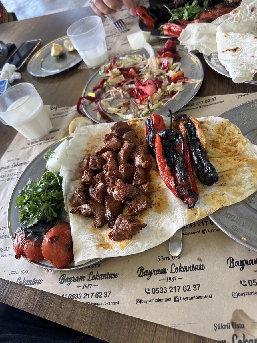 Şükrü Usta Bayram Lokantası — fotoğraf 2