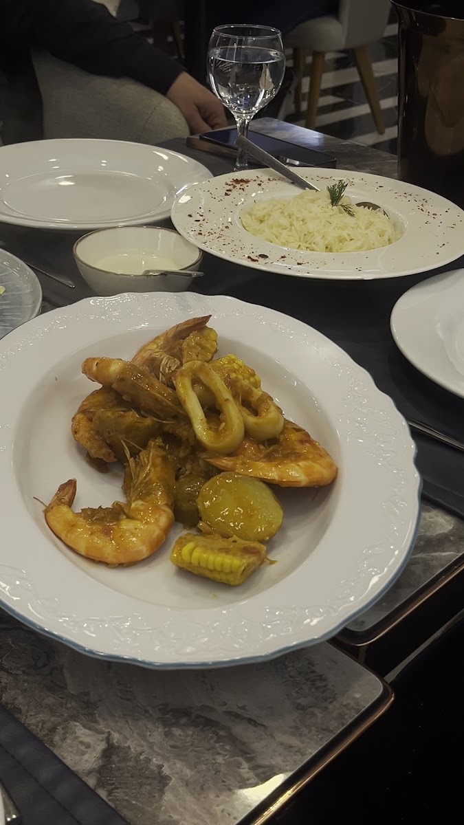 Sultan Balık Florya - Alkolsüz Balık Restoranı — fotoğraf 3