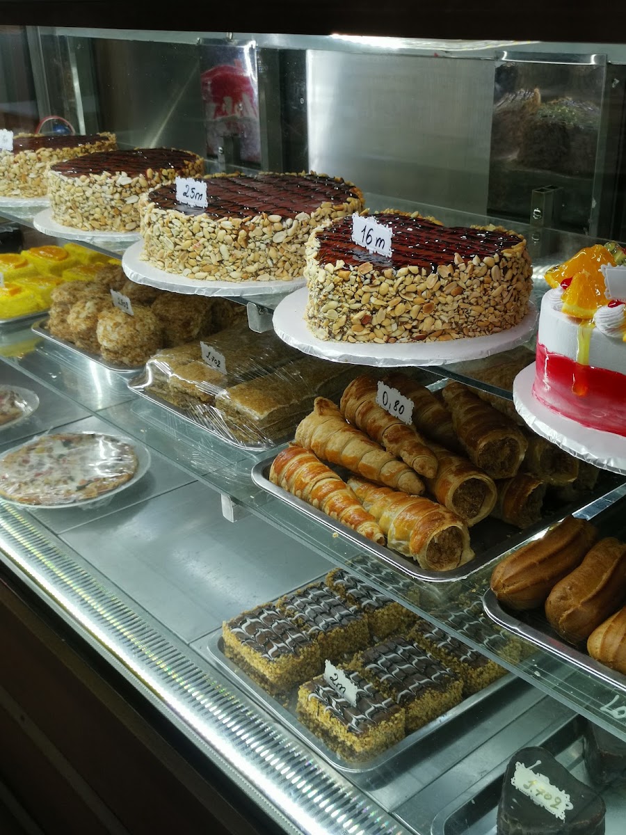 Sweets Ailəvi Kafe Restoran — photo 3