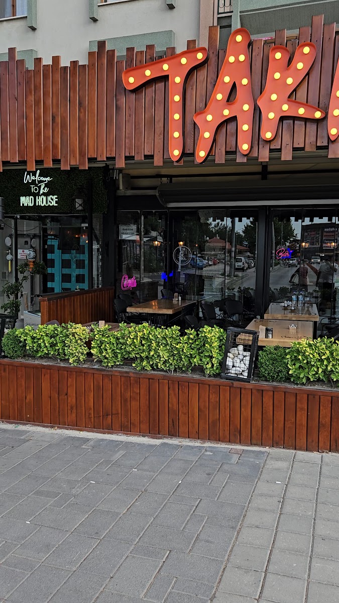 Takıl Brunch & Lounge — photo 3