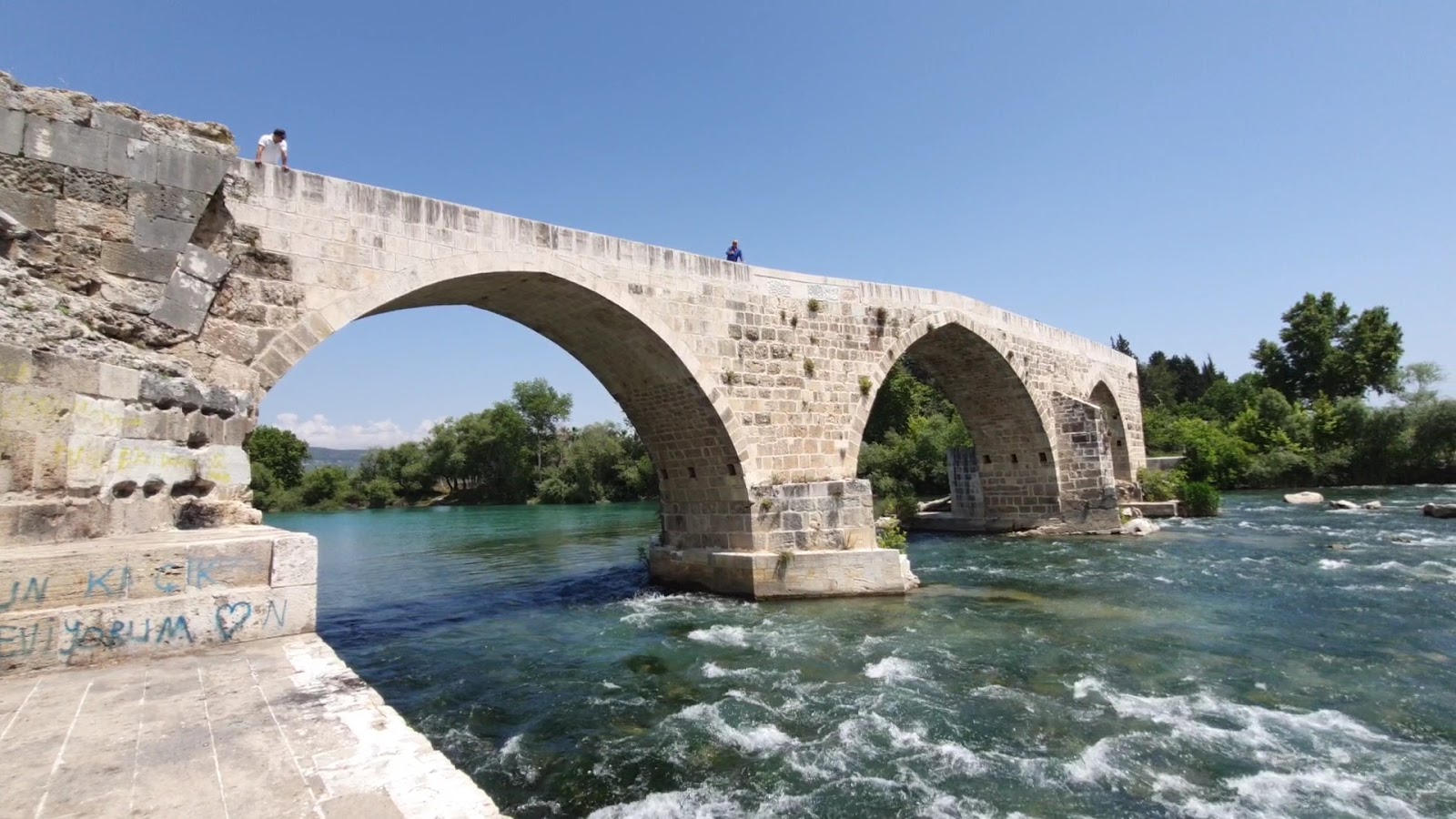 Tarihi Aspendos Köprüsü — fotoğraf 5