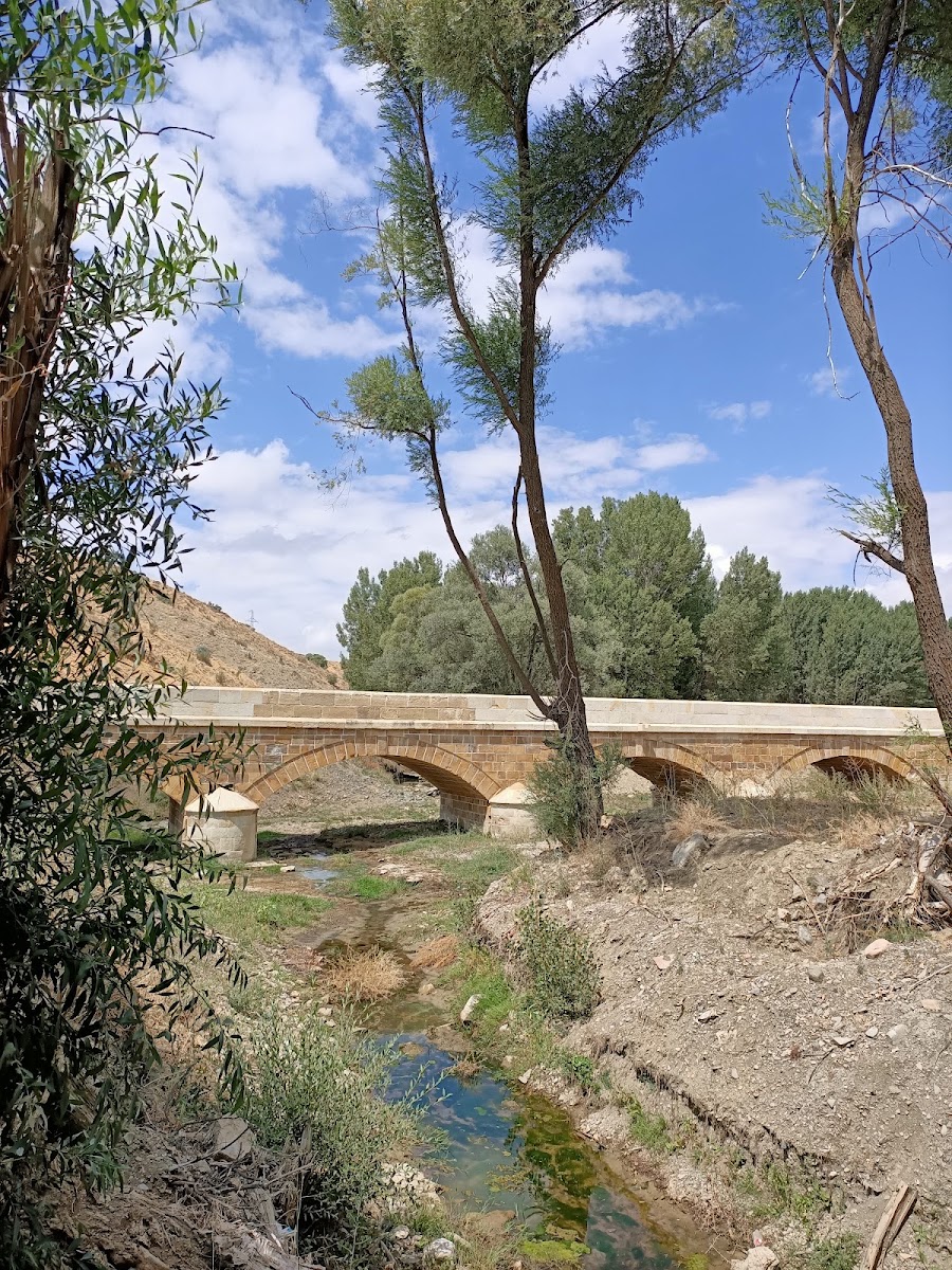 Tarihi Çalatlı Köprüsü — photo 2