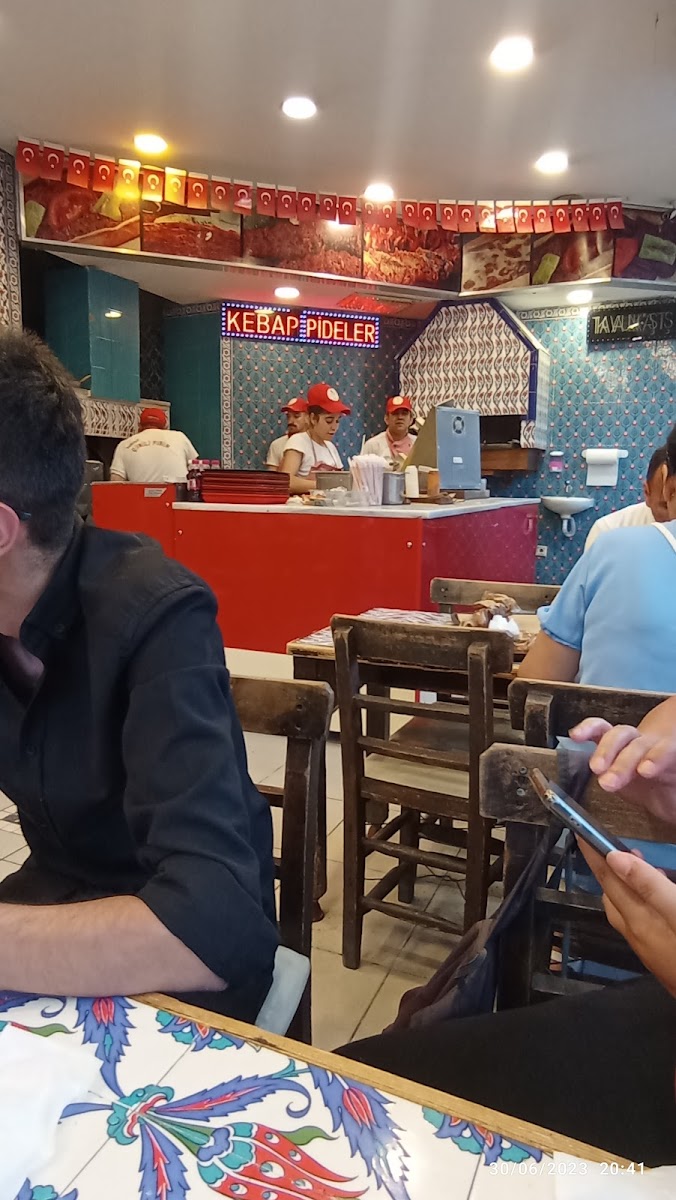 Tarihi Çinili Fırın Dürümcü Baba-Lahmacun — fotoğraf 4