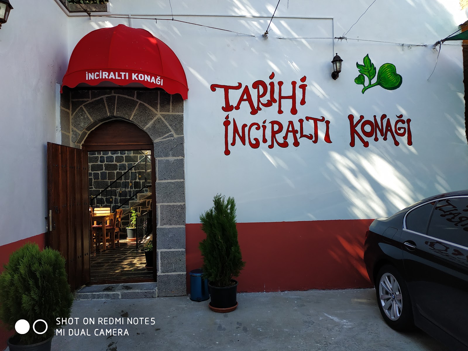 Tarihi İnciraltı Kahvaltı & Kafe — fotoğraf