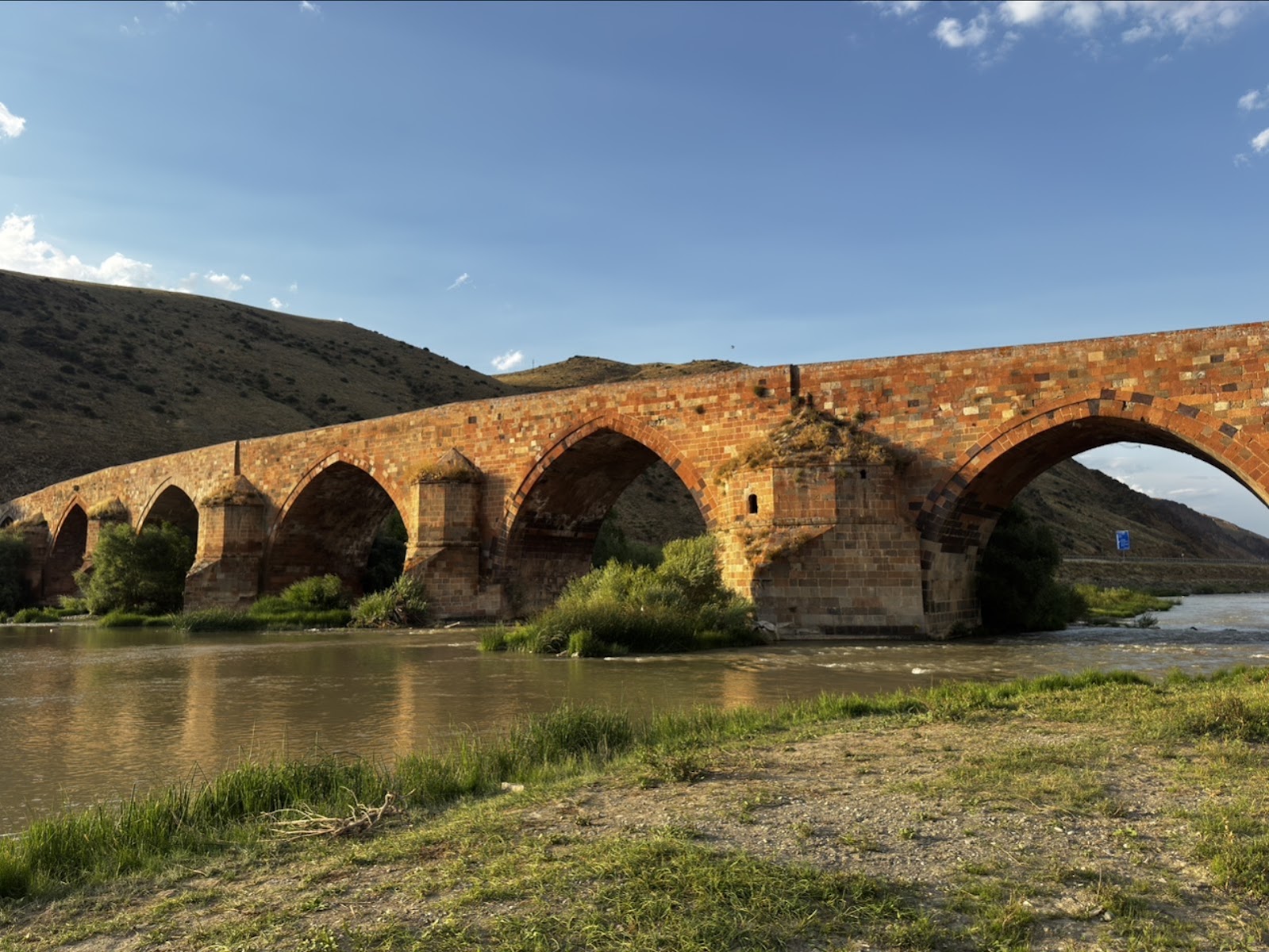 Tarihi Köprü — photo 2