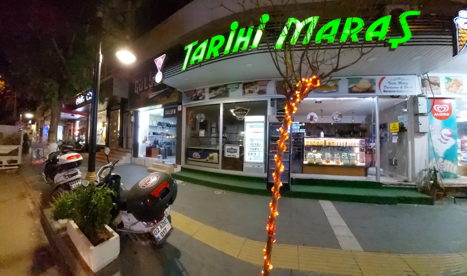 Tarihi Maraş Dondurma & Börek — fotoğraf 1