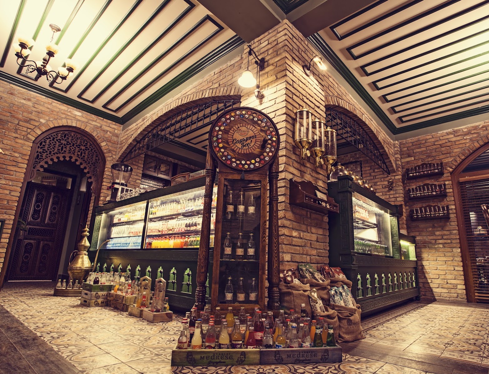 Tarihi Medrese Kahvehanesi — fotoğraf