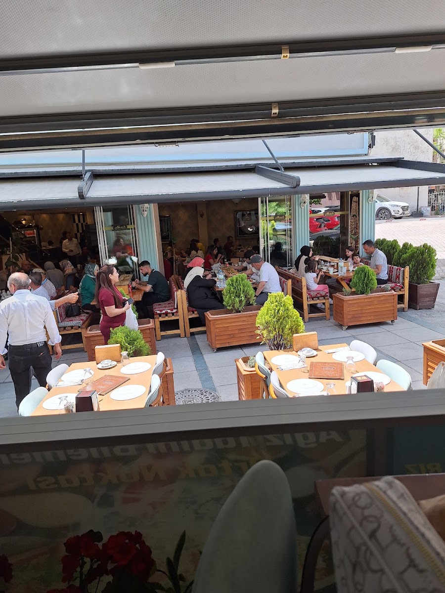 Tarihi Meydan Tiritçisi — photo 5