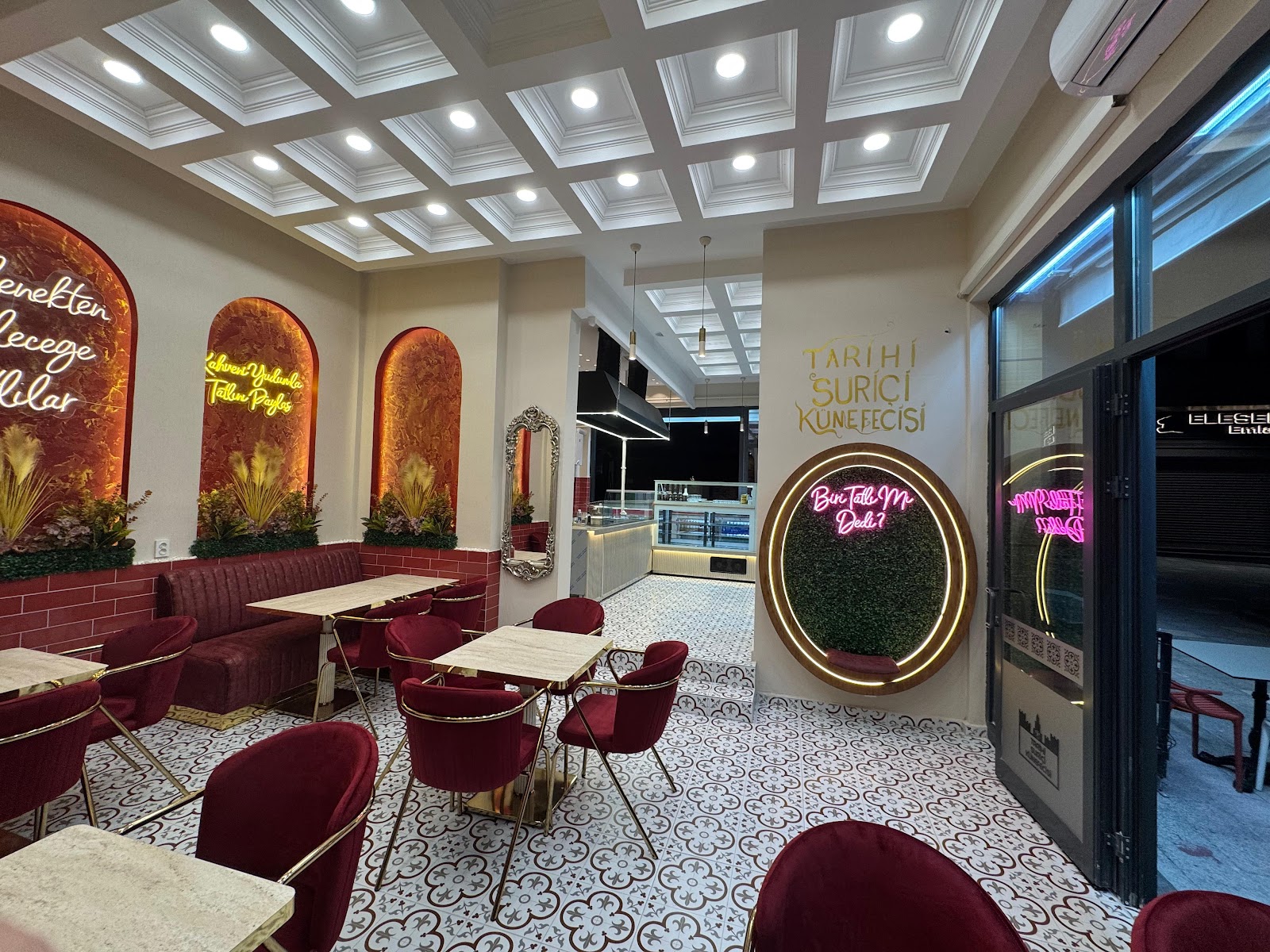 Tarihi Suriçi Künefecisi — photo 3