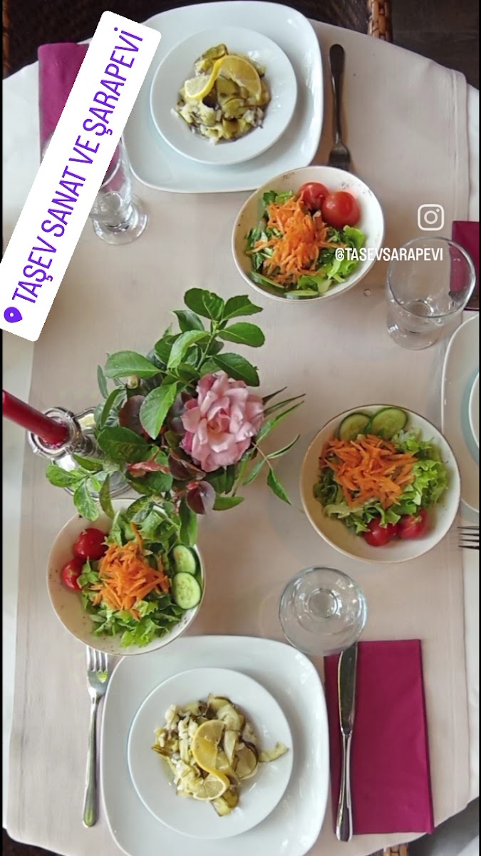TAŞEV RESTAURANT/ Sanat ve Şarap Evi — fotoğraf 3