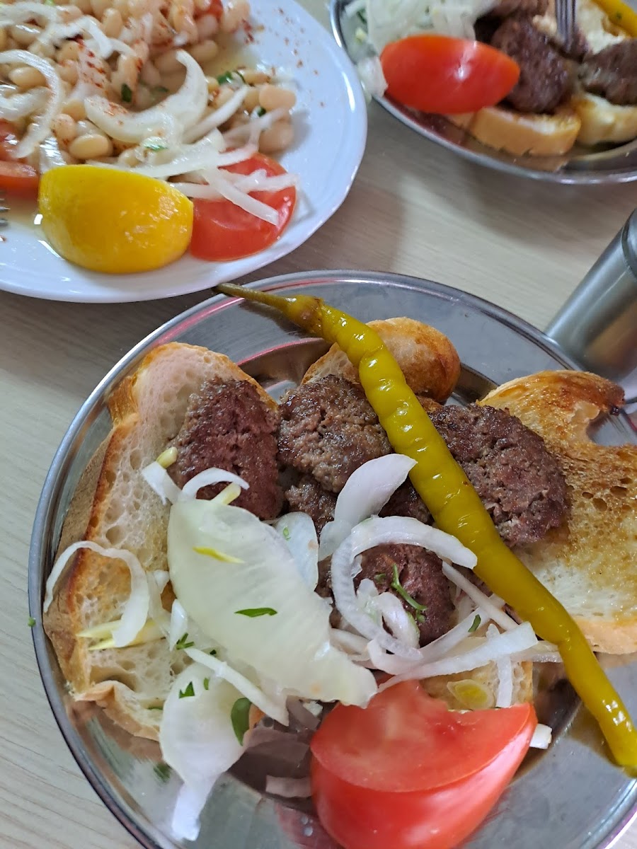 Tatlıdil Köftecisi — fotoğraf 2