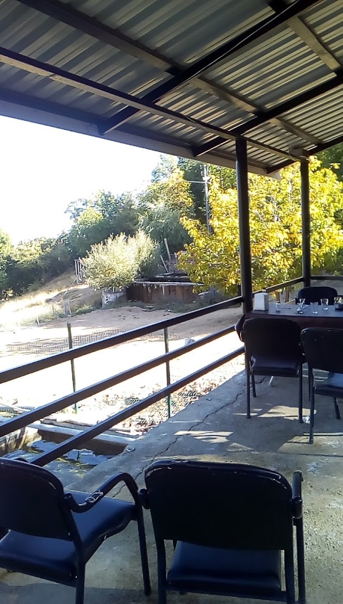 Taylan Alabalık Tesisleri Ve Lokantası — fotoğraf 4