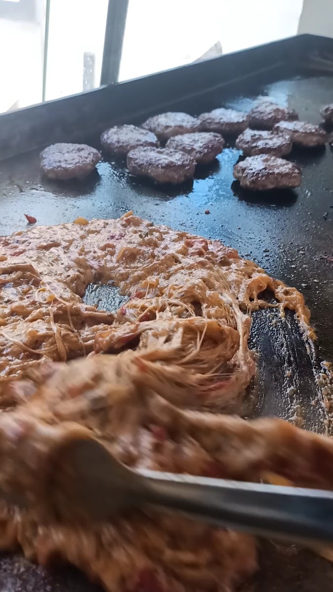 TEKRARTEKRARR KUYMAKLI KÖFTE — fotoğraf 3
