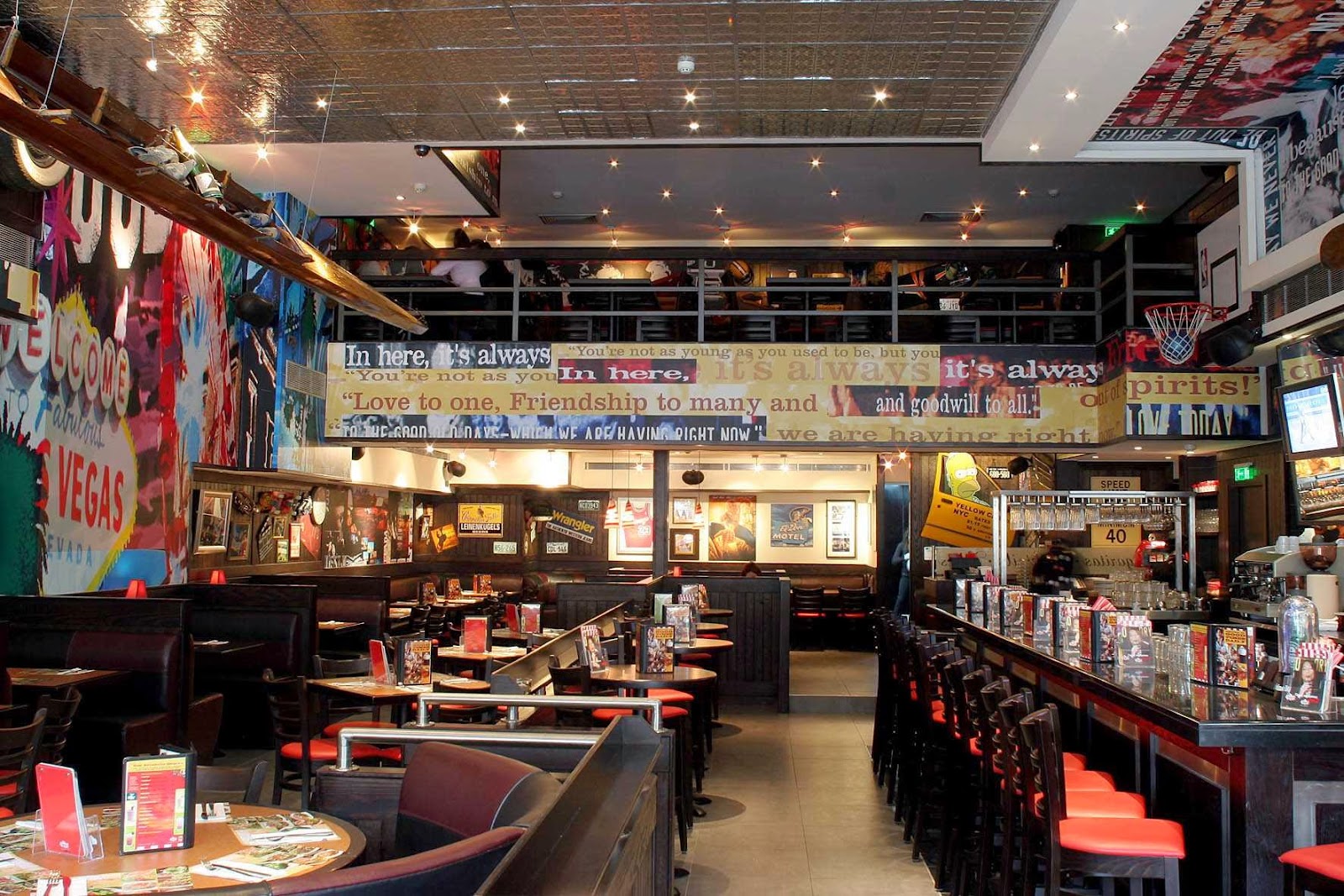TGI Fridays Αριστοτέλους — photo