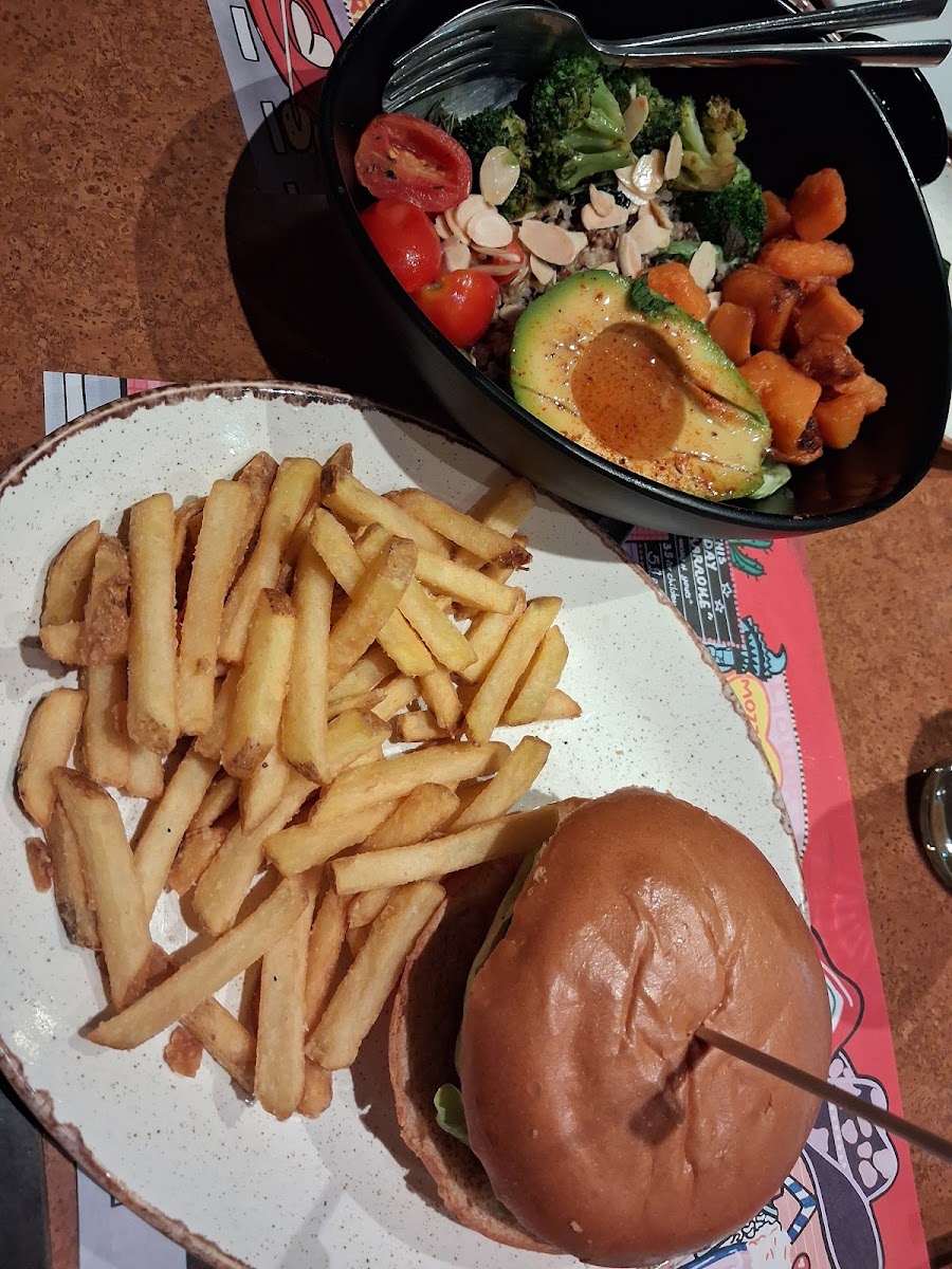 TGI Fridays Αριστοτέλους — photo 3
