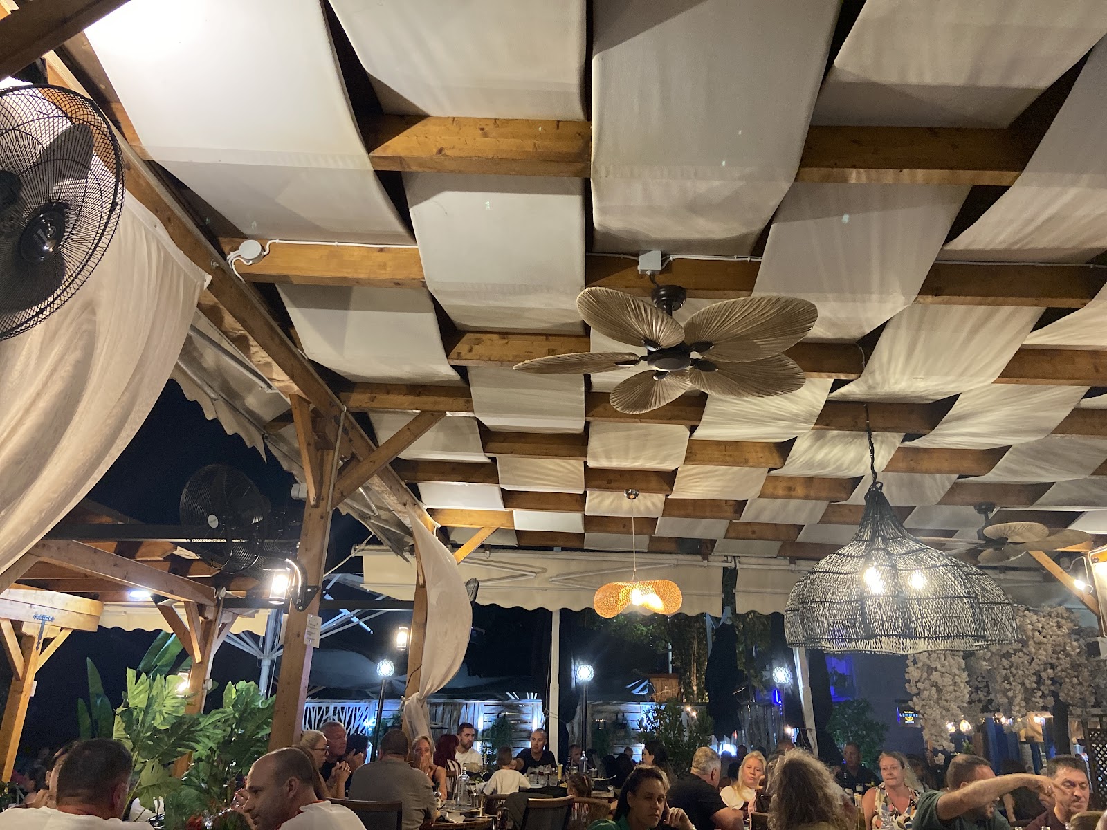 Thalassino — photo 3