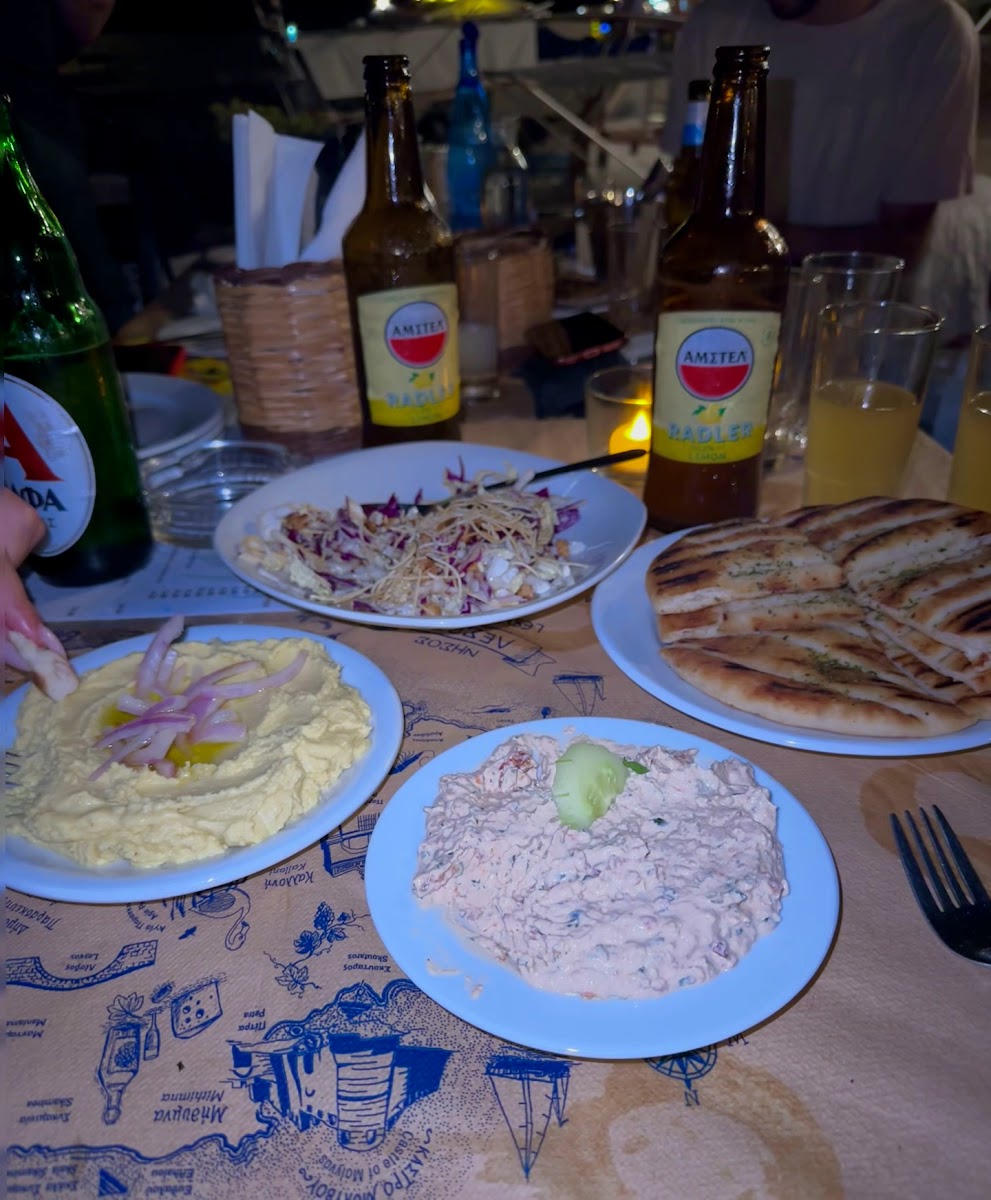 The Captain's Table — fotoğraf 3