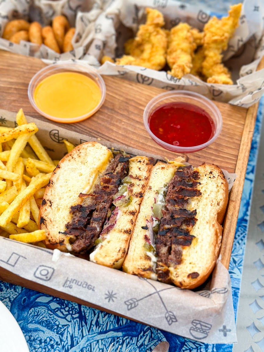 The Hunger Metropol AVM — fotoğraf 2