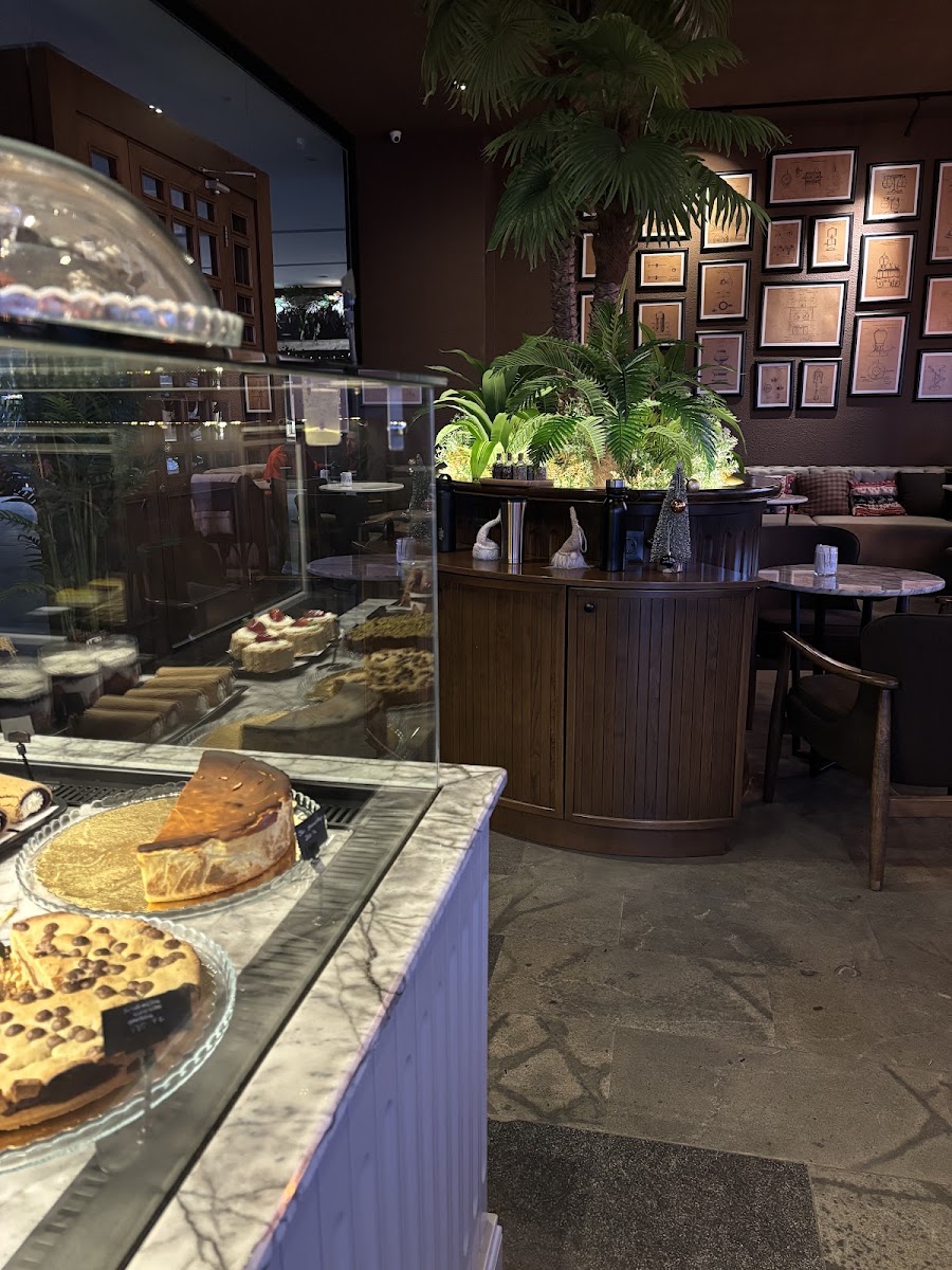 THE MIDDLE COFFEE MEYDANPARK — photo 5