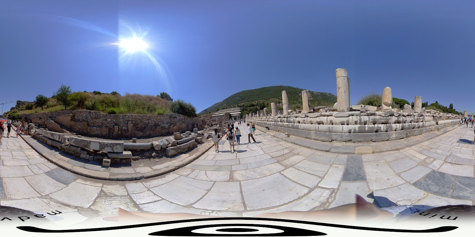 The Nymphaeum Traiani — fotoğraf 4