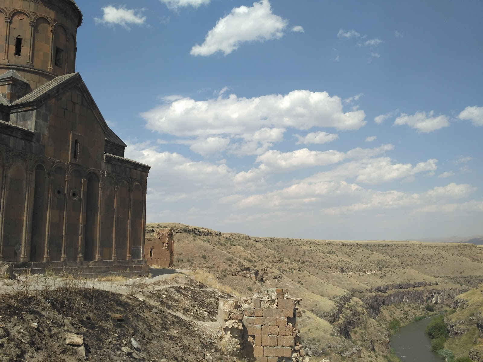 Tigran Honents — fotoğraf 1