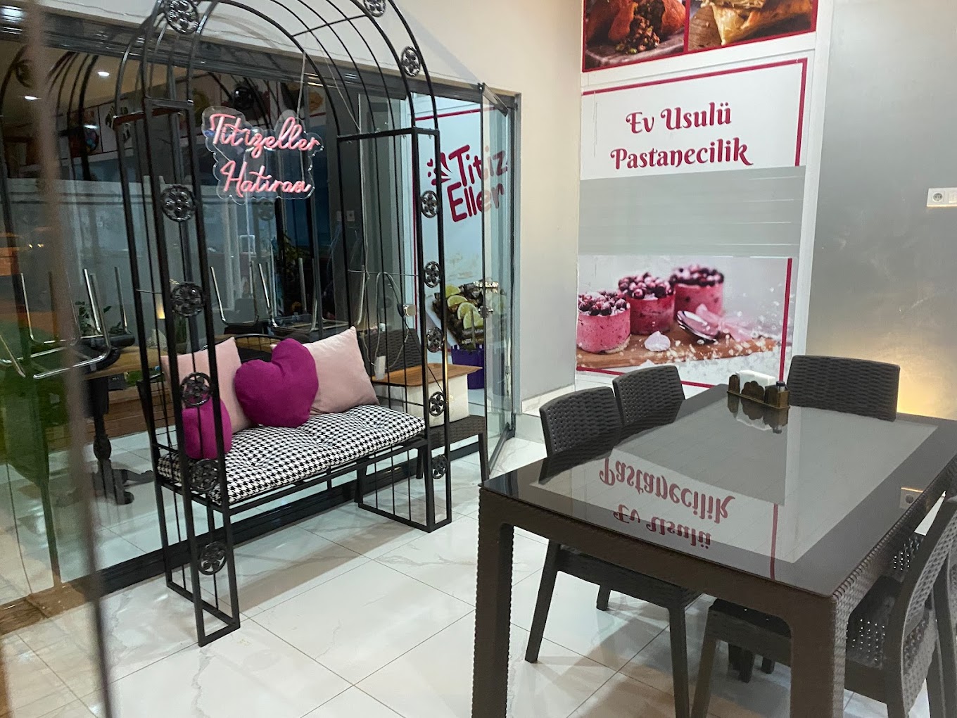 Titizeller Pastane & Cafe — fotoğraf 5