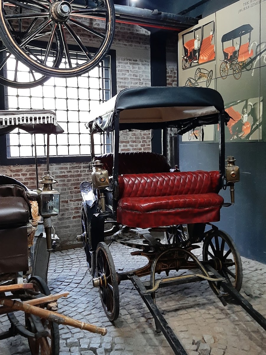 Tofaş Sanat Galerisi (Tarihi Umurbey Hamamı) — fotoğraf 1