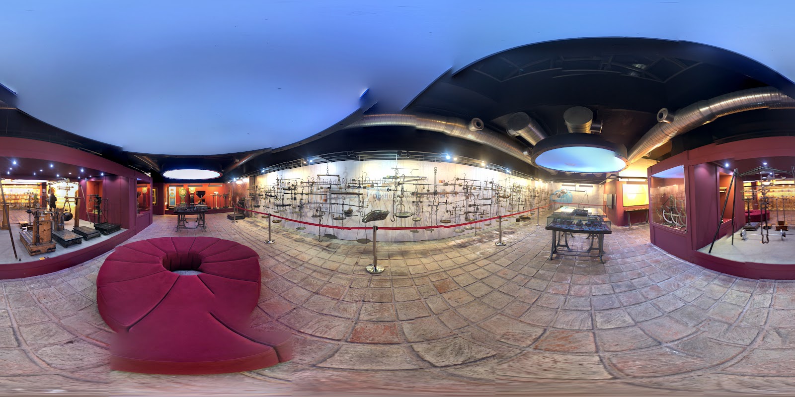 Tofaş Sanat Galerisi (Tarihi Umurbey Hamamı) — fotoğraf 2