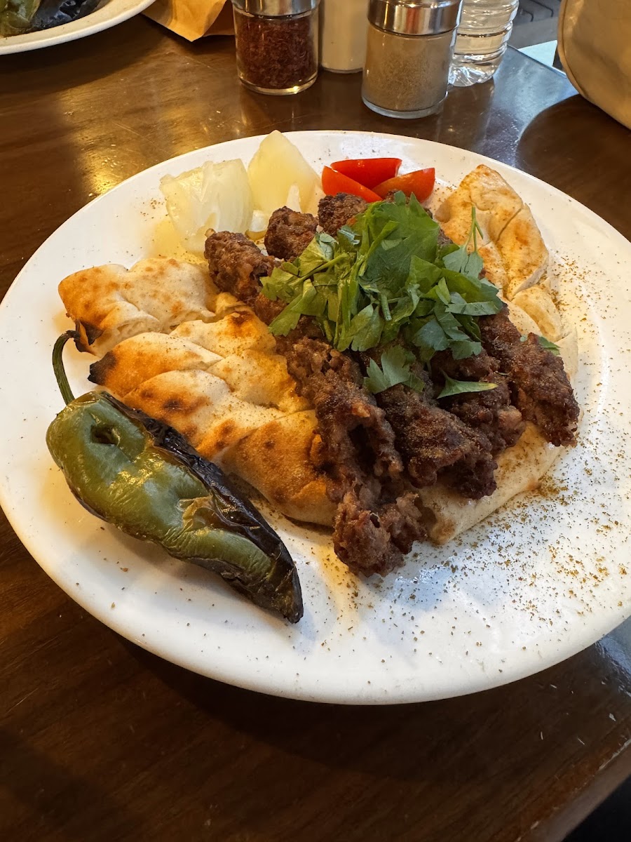 Topçu Kebap — fotoğraf 2