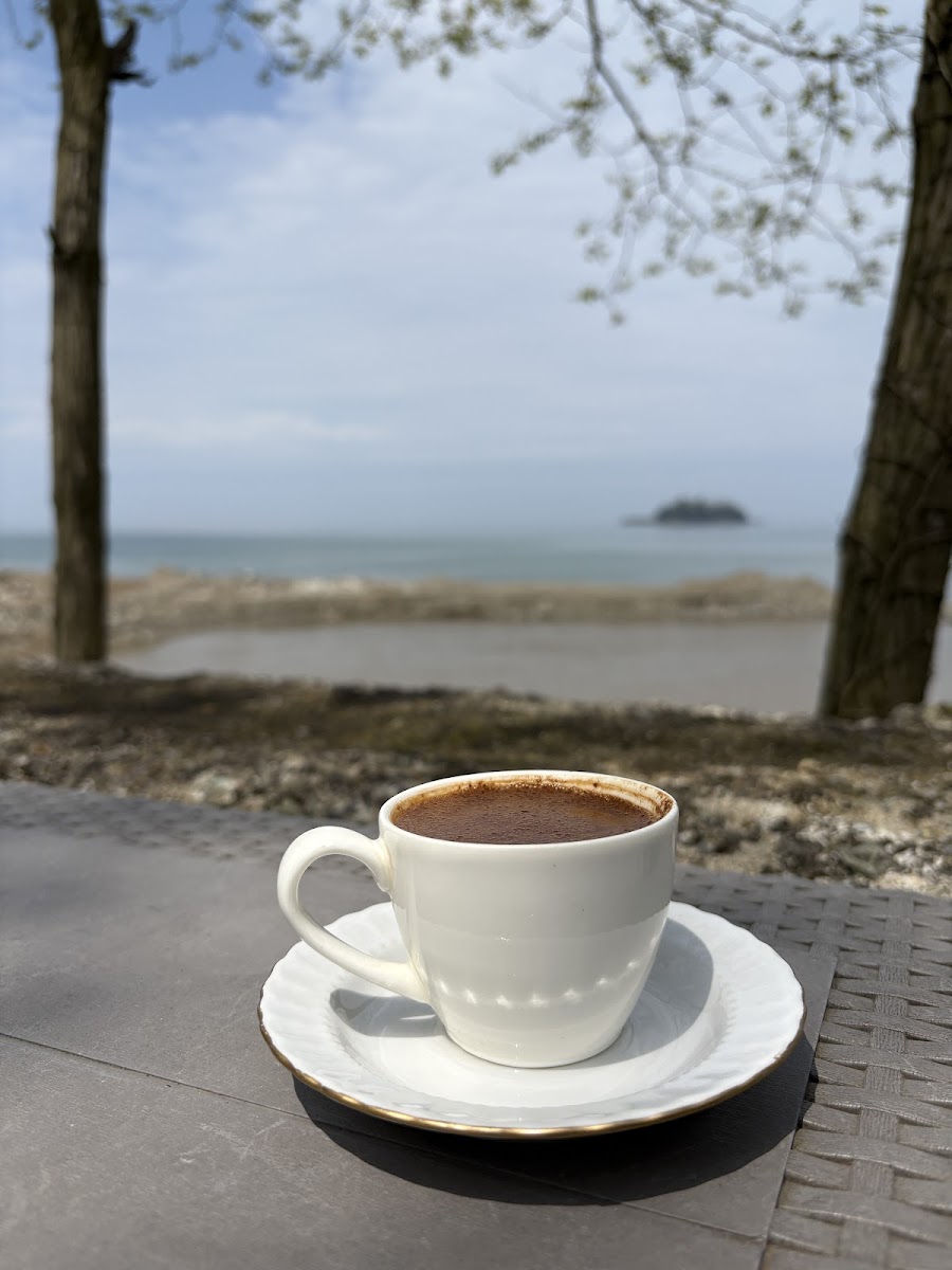 Torburnu Aile Çay Bahcesi — fotoğraf 2