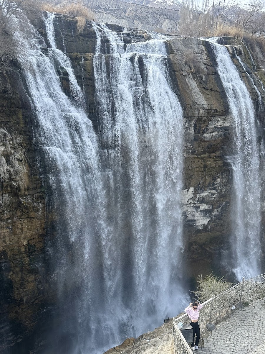 Tortum Şelalesi — fotoğraf 2