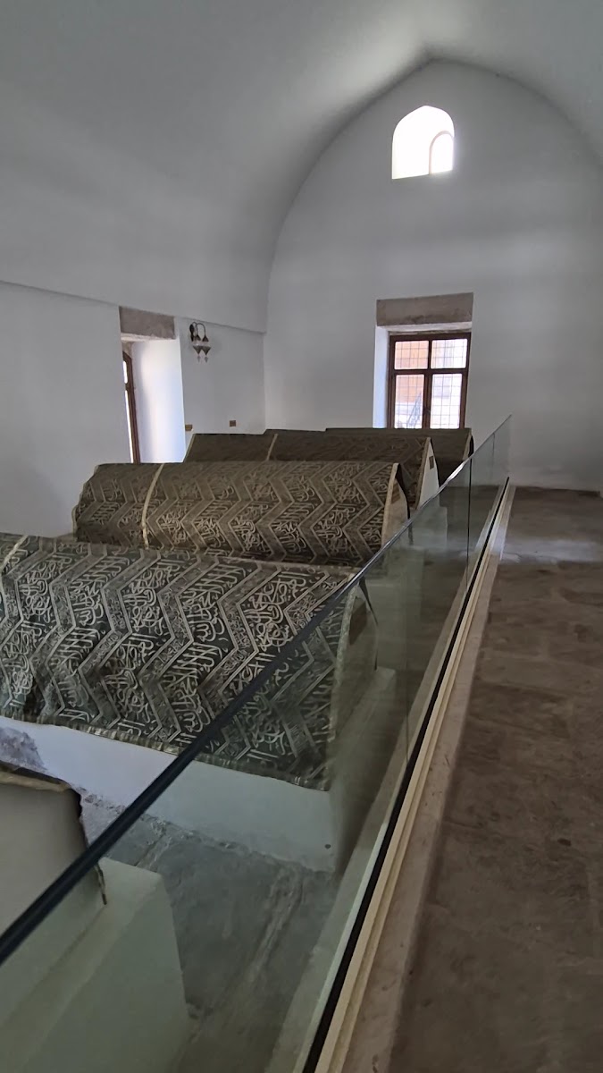 Torumtay Türbesi — fotoğraf 2