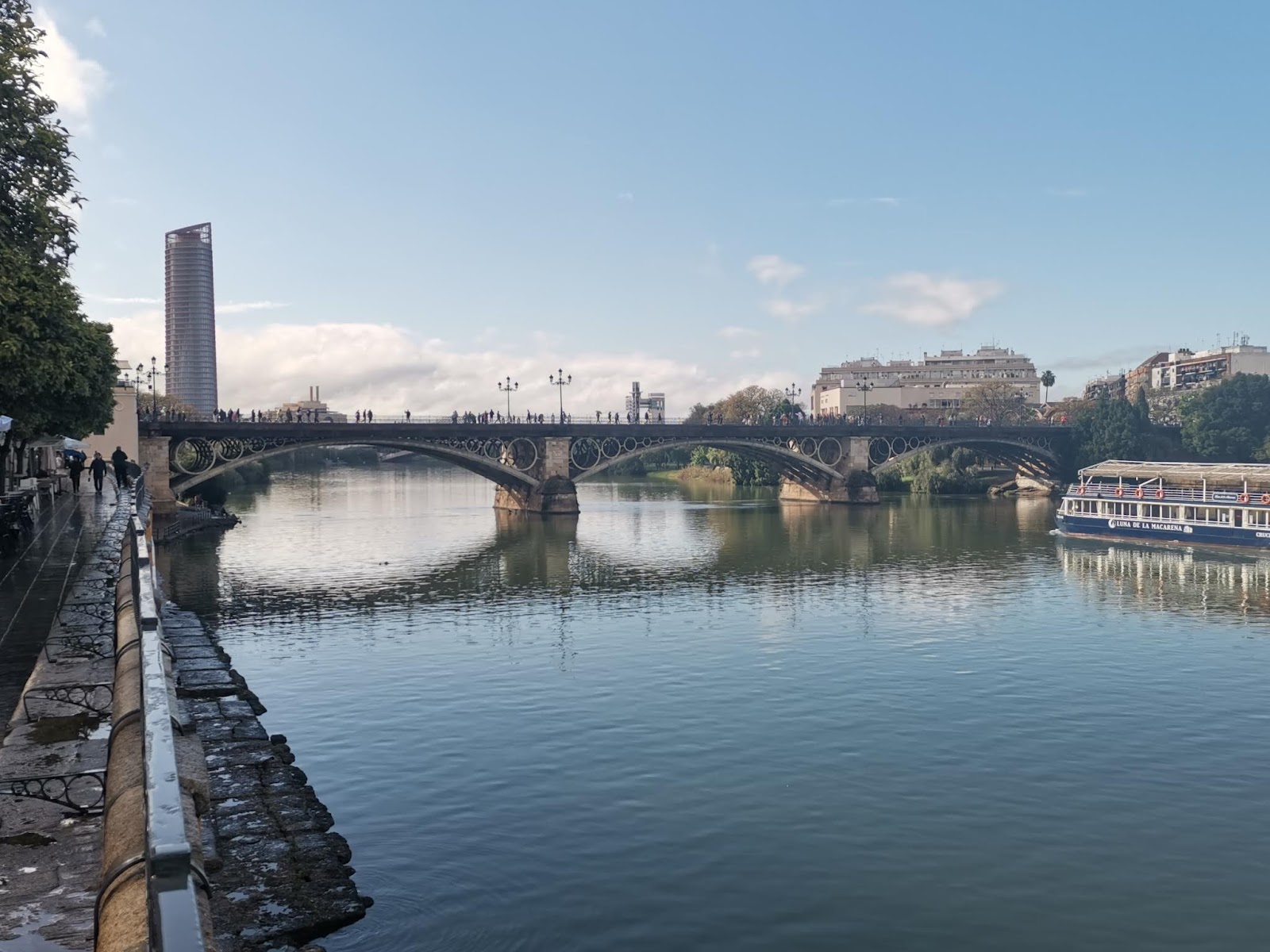 Triana — photo 2