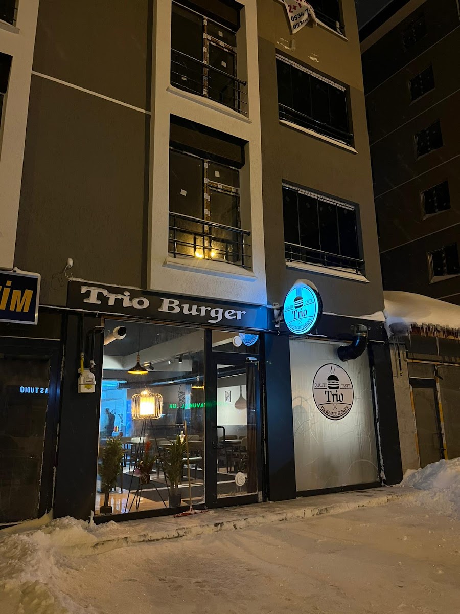 TRIO BURGER — fotoğraf