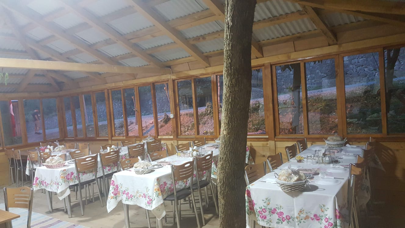 TÜLAY ABLANIN YERİ YÖRESEL YEMEKLER KÖY KAHVALTISI — fotoğraf 1