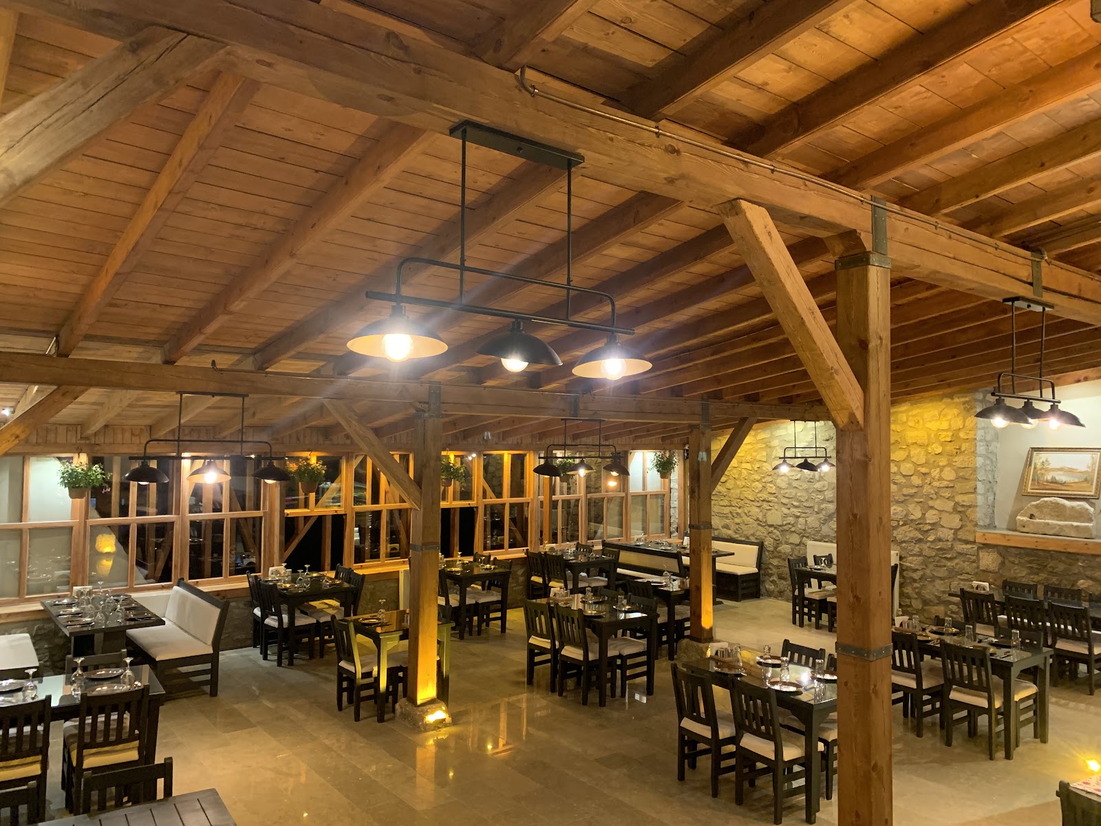 Tuzcuhan Restaurant — fotoğraf