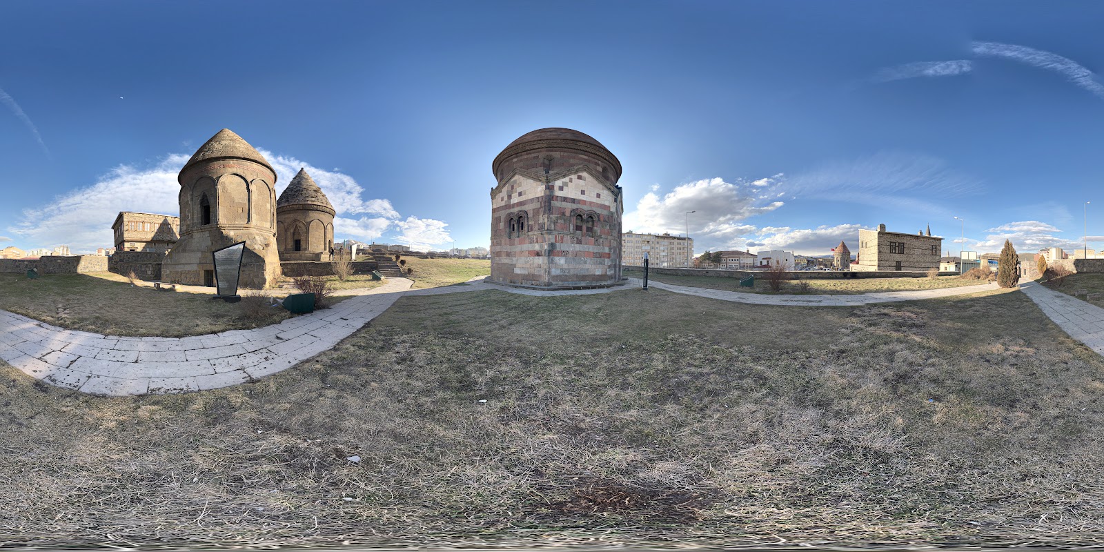 Üç Kümbetler — fotoğraf 5