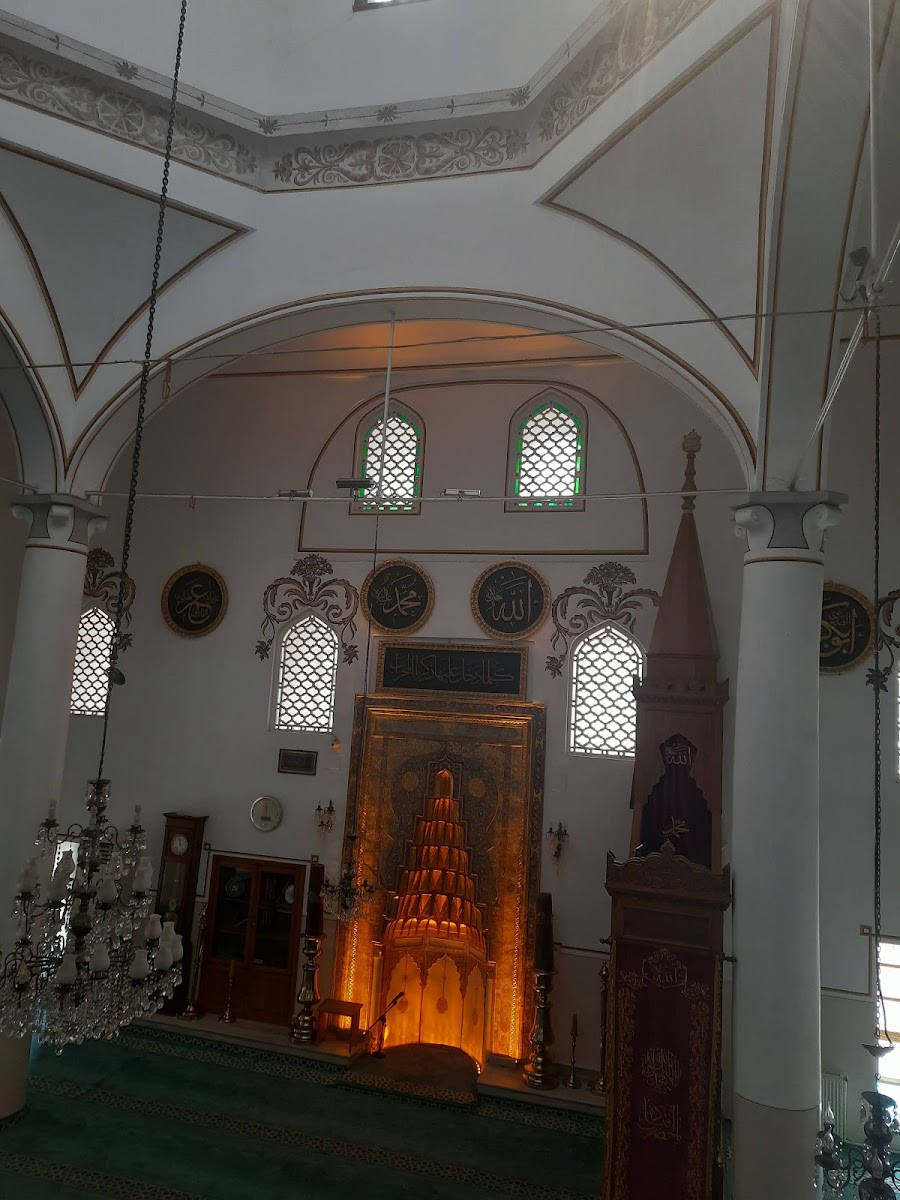 Üftade Camii ve Türbesi — fotoğraf 2
