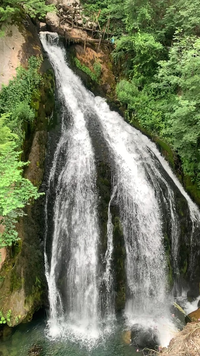 Ulukaya Şelalesi — fotoğraf