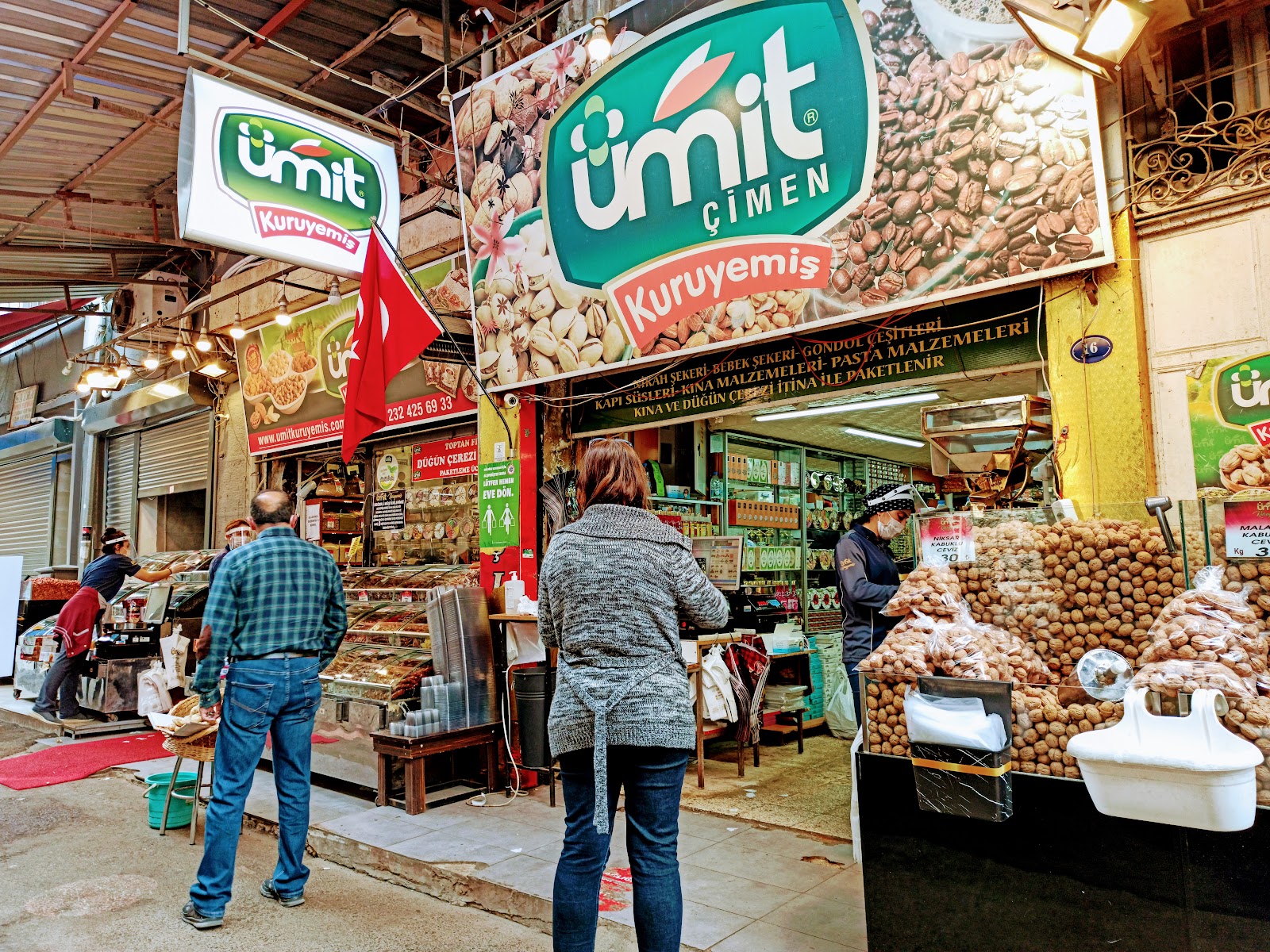 ÜMİT KURUYEMİŞ KEMERALTI ŞUBE — fotoğraf 2