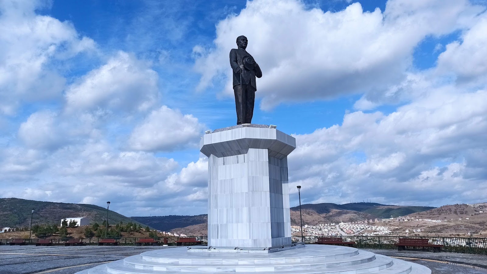 Umut Karaoğlanoğlu Ormanı — fotoğraf 4